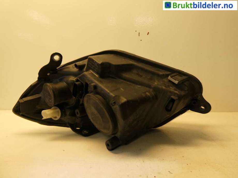 Frontlykt høyre halogen til Škoda Roomster 2006-2010 (Fase 1)  (SKODA|5J1 941 018|)