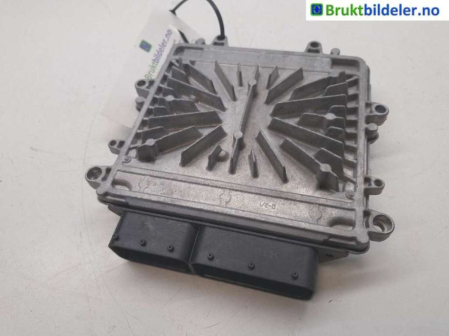 Styreenhet motor til Volvo XC70 2008-2013 (Type II, Fase 1)  (VOLVO|31336983|0 281 018 414|)