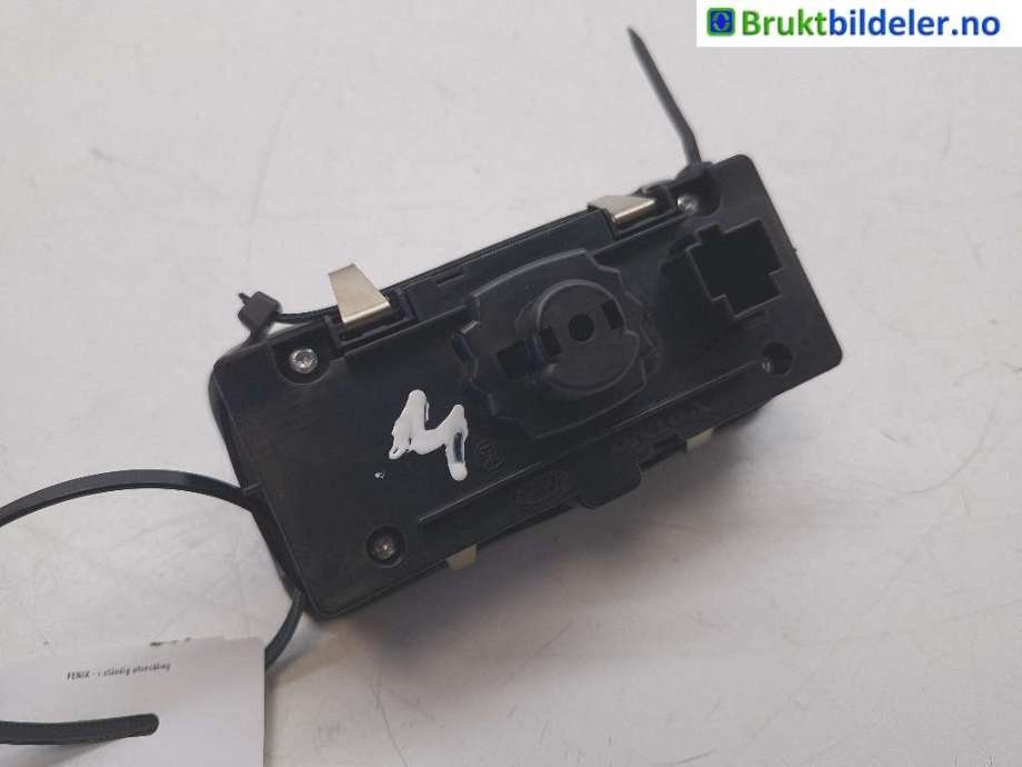 Bryter lys til Volvo XC70 2008-2013 (Type II, Fase 1)  (VOLVO|30739429|10092212|)