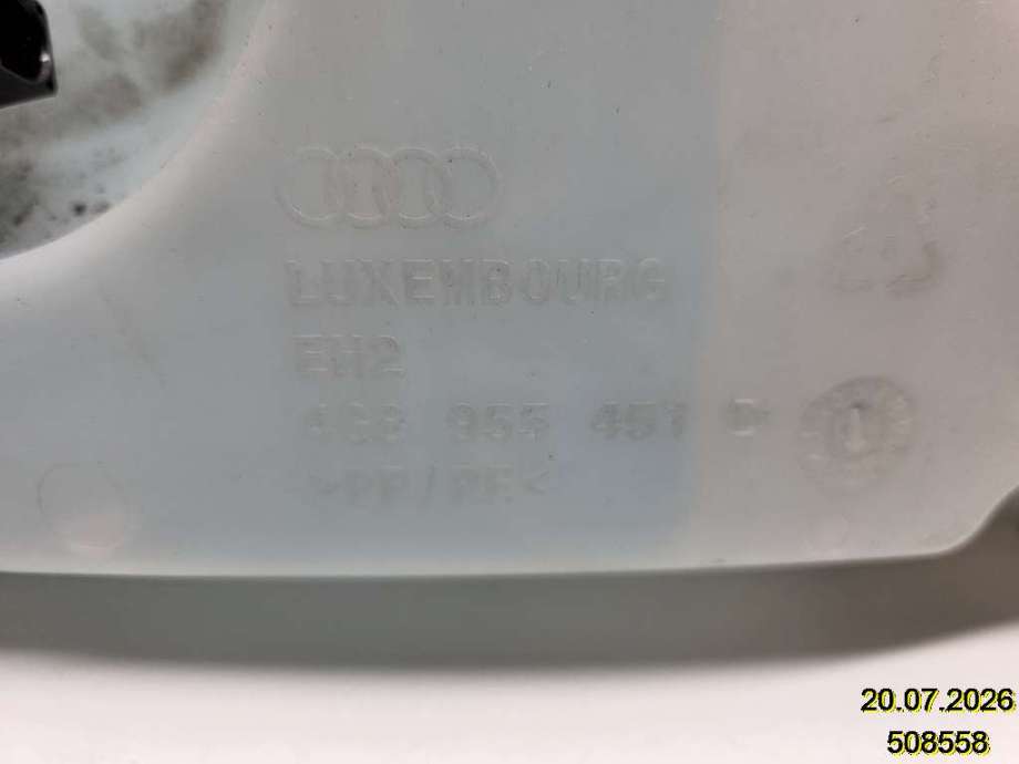 Spylertank til Audi A6 2011-2014 (Type IV, Fase 1) (C7) (C7) (AUDI|4G8 955 451 D|)