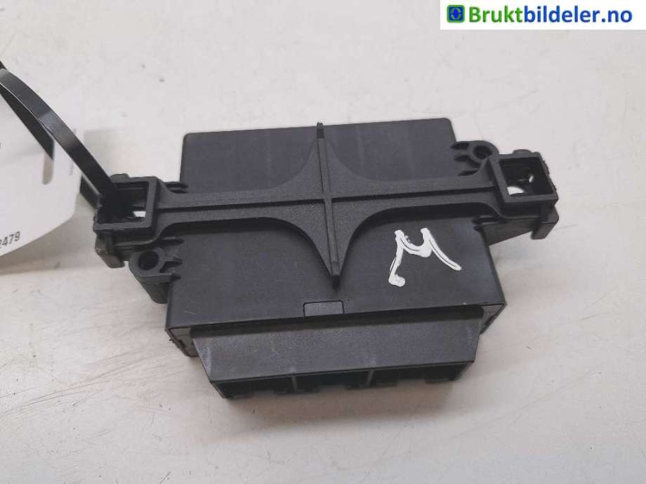 Styreenhet parkering til Volvo XC70 2008-2013 (Type II, Fase 1)  (VOLVO|31341090|)