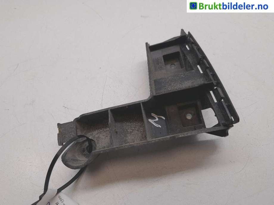 Diverse deler til Volvo XC70 2008-2013 (Type II, Fase 1)  (VOLVO|30678650|)