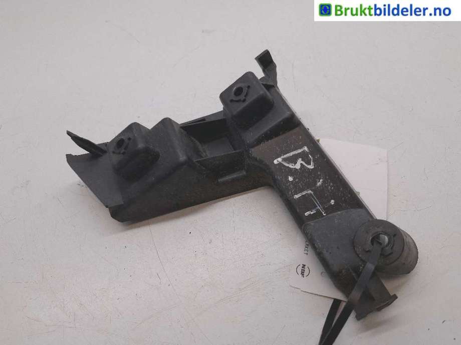 Diverse deler til Volvo XC70 2008-2013 (Type II, Fase 1)  (VOLVO|30678651|)