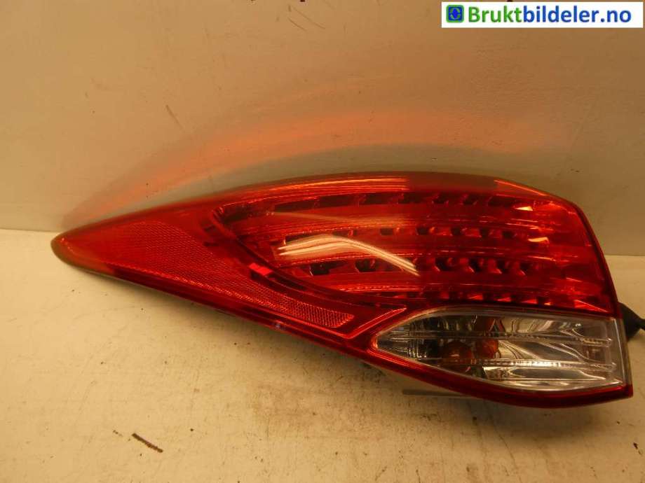 Baklykt venstre til Hyundai i40, 2012-2017  (HYUNDAI|92401-3Z000)