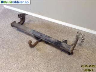 Hengerfeste til Mercedes Vito, 2014->> (W447) (W447) (MERCEDES|A 447 310 01 95)