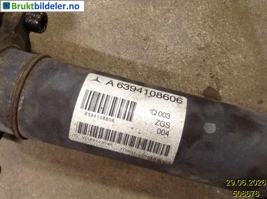 Mellomaksel til Mercedes Vito/Viano 2010-2014 (Fase 2) (W639) (W639) (MERCEDES|A 639 410 86 06|)