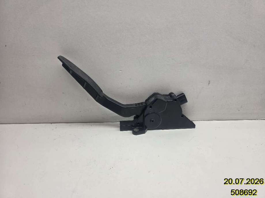 Pedal gass til Isuzu D-Max 2017-2020 (Type II, Fase 2)  (ISUZU|8-980677-481|VN198800-7911|)