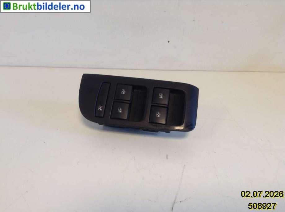 Låsekasse venstre foran til Opel Zafira Tourer 2012-2018 (OPEL|13579521|)