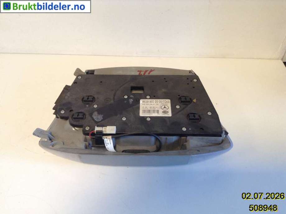 Tak konsoll til Mercedes Vito/Viano 2010-2014 (Fase 2) (W639) (W639) (MERCEDES|A 639 900 20 00|2JM 008 456-18|)