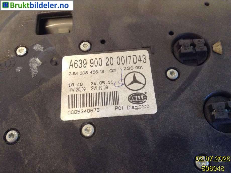 Tak konsoll til Mercedes Vito/Viano 2010-2014 (Fase 2) (W639) (W639) (MERCEDES|A 639 900 20 00|2JM 008 456-18|)