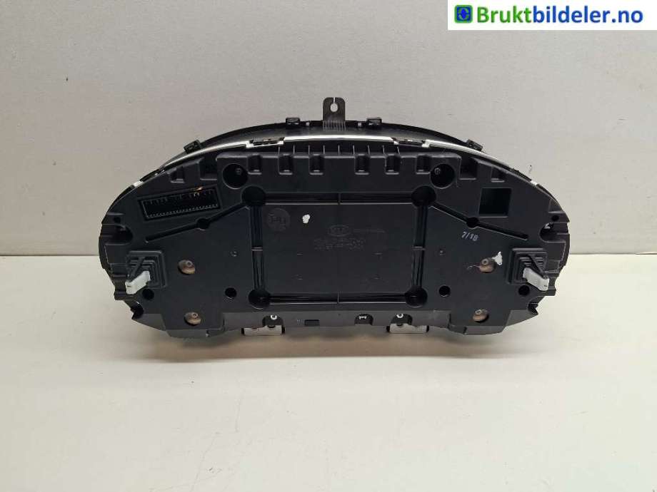 Instrumentpanel til Kia Optima 2017-2020  (KIA|94023-A8355|)
