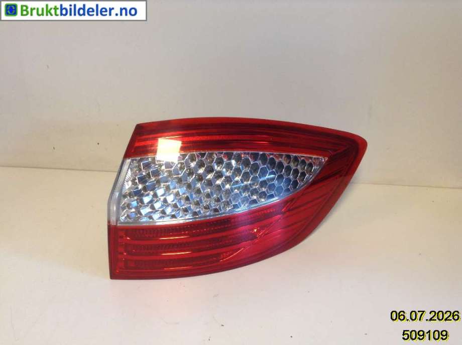 Baklykt høyre til Ford Mondeo, 2007-2010 (Type IV, Fase 1)  (FORD|7S71-13404-PE)