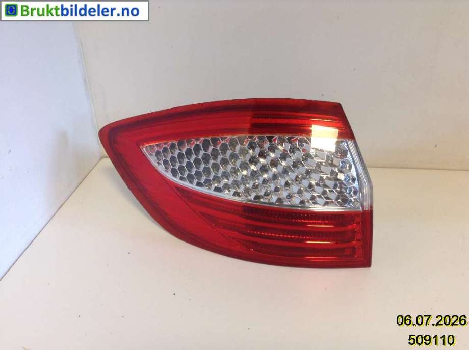 Baklykt venstre til Ford Mondeo, 2007-2010 (Type IV, Fase 1)  (FORD|7S71-13405-PE)