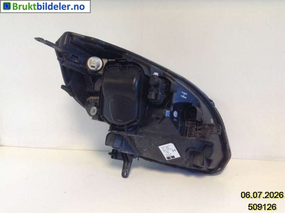 Frontlykt venstre halogen til Renault Kangoo 2008-2021 (Type II) (RENAULT|260601525R|101-17843|)