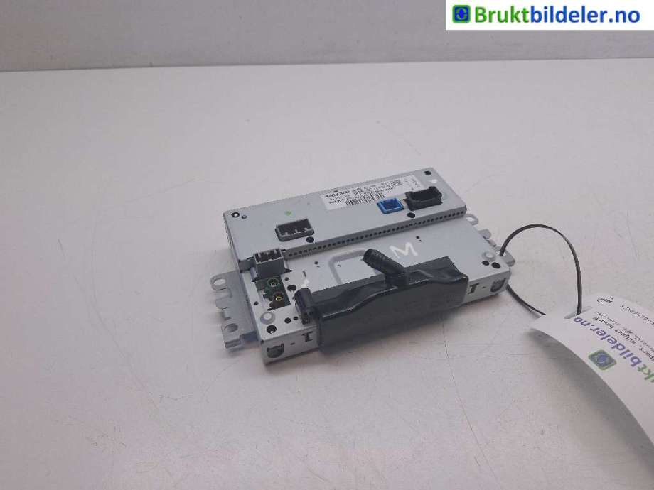 Multimedia display (MCU - Media Controller Unit) til Volvo XC70 2008-2013 (Type II, Fase 1)  (VOLVO||7 609 502 008|31382520)