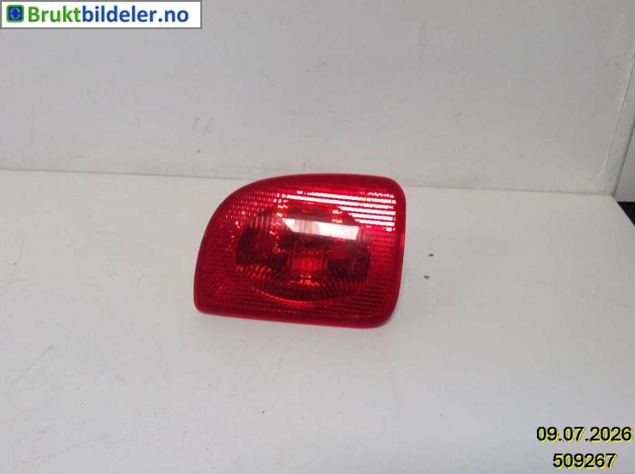 Baklykt fra støtfanger til Renault Kangoo, 2008-2021 (Type II) (RENAULT|8200419906)