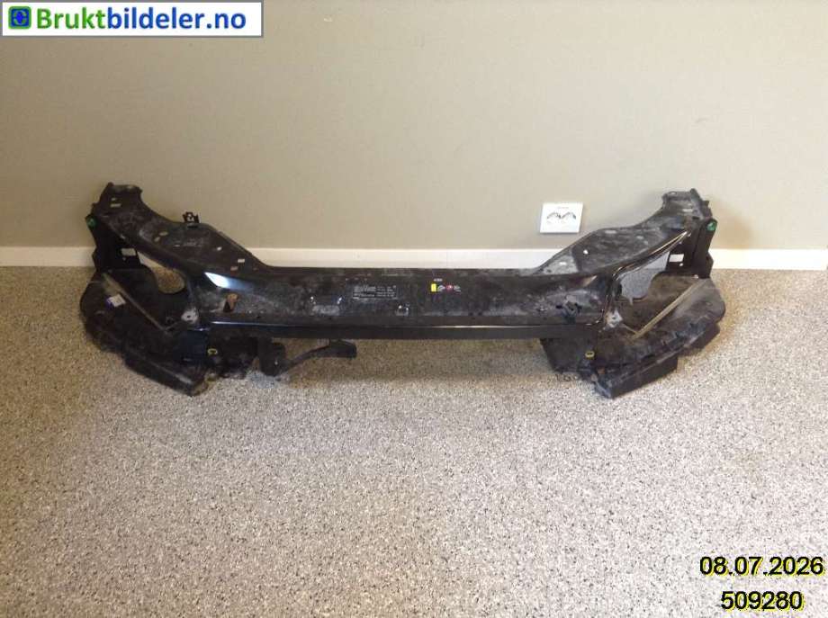Frontplate øvre til Volvo XC70 2008-2013 (Type II, Fase 1) (VOLVO|31335558|)