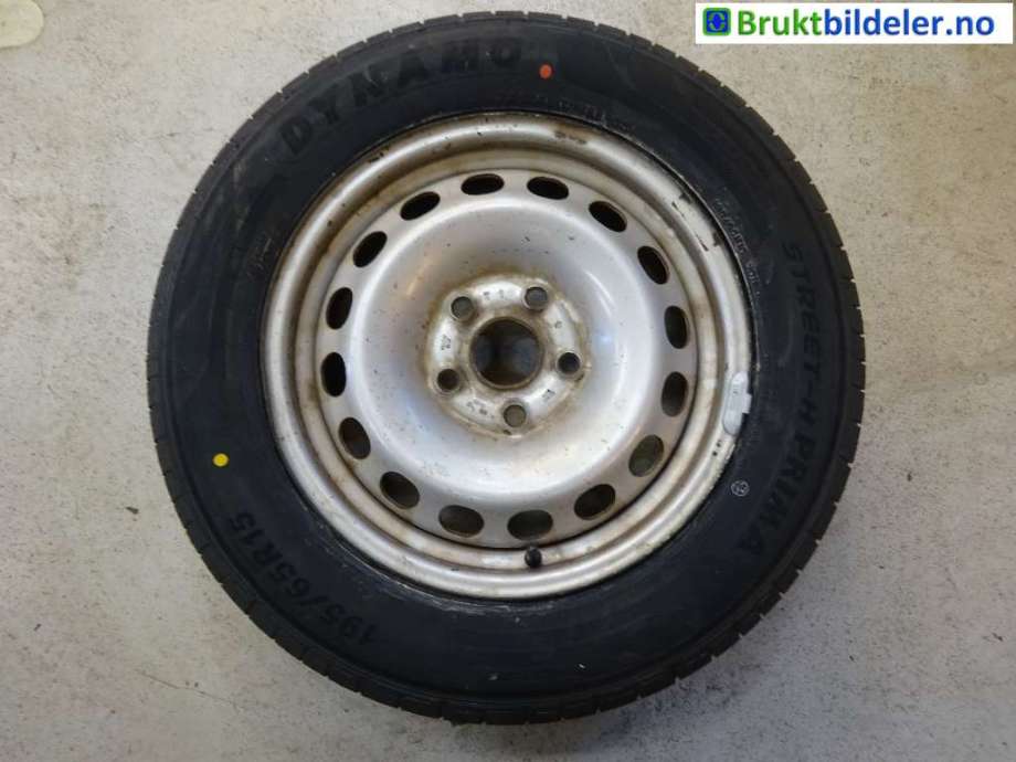 Hjulsett stål sommer til VW Caddy 2010-2015 (Type III, Fase 2)  (VOLKSWAGEN|DYNAMO|6JX15 ET47 5X112|2K0 601 027 B)