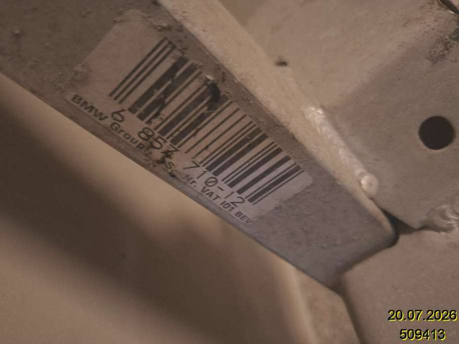 Travers foran hoved til BMW i3 2013-2022 (BMW|31 10 6 857 710||31 10 6 852 507)