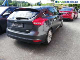 Dør høyre bak til Ford Focus, 2014-2018 (Type III, Fase 2)  (FORD|)