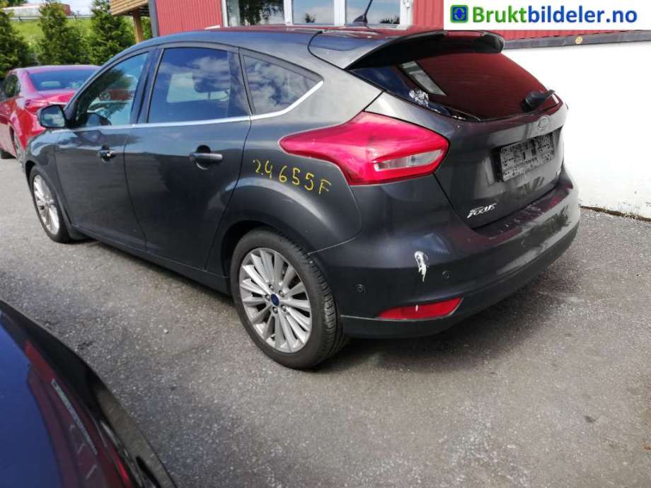 Støtfanger bak til Ford Focus, 2014-2018 (Type III, Fase 2)  (FORD|)