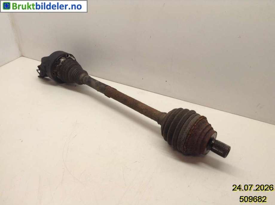 Drivaksel venstre bak til VW Golf V, Combi 2003-2008 (1K0 501 204 F|)