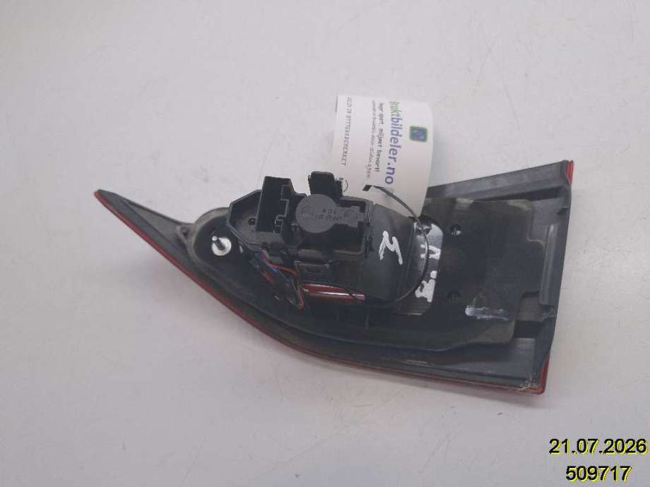 Baklykt venstre indre til BMW X1 2009-2015 (E84) (E84) (BMW|63 21 2 990 113-07|03427500|)