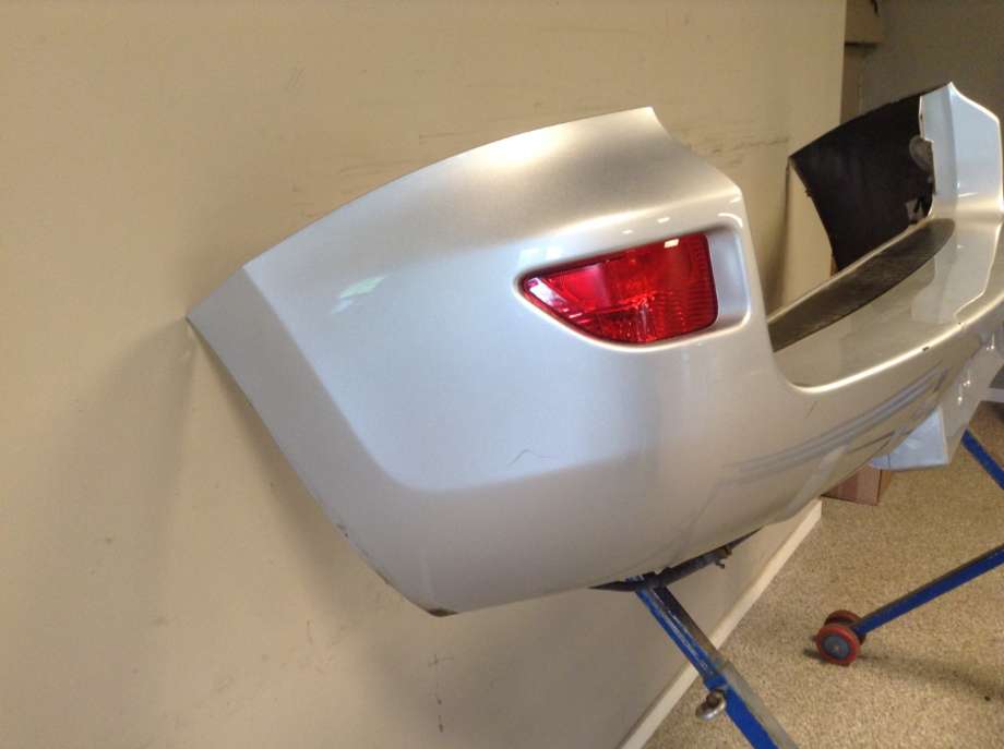 Støtfanger bak til Toyota RAV4 2006-2009 (Type III, Fase 1)  (TOYOTA|5215042913|)
