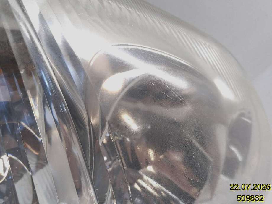 Frontlykt høyre halogen til Toyota Corolla 2002-2007  (TOYOTA|8113002180|)