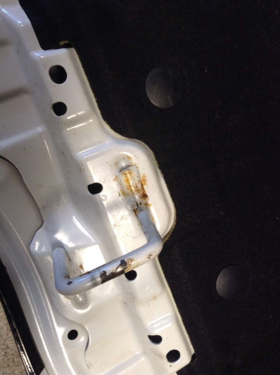 Panser til Toyota iQ 2009-2014  (TOYOTA|5330174010||5330174020)