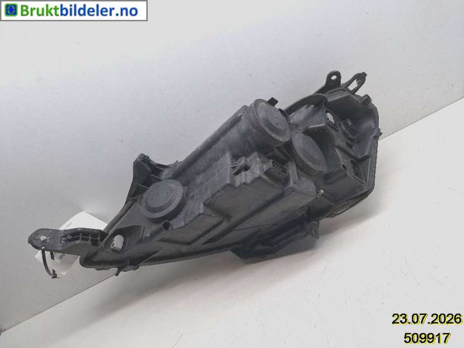 Frontlykt høyre halogen til Citroën Jumpy 2007-2016 (Type II)  (CITROEN|6206 C5|89901160|14 004 553 80)