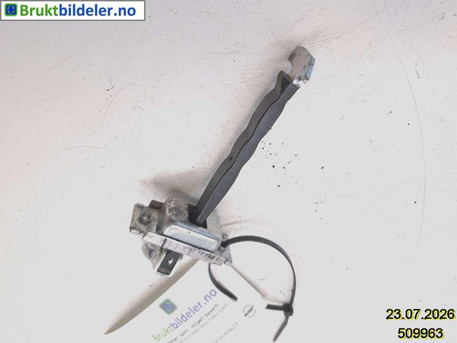 Dørstopper til Toyota bZ4X 2022-->> (TOYOTA|68630-42060|)