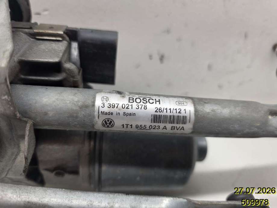Viskerarmer frontrute til VW Touran 2010-2015 (Type I, Fase 3)  (VOLKSWAGEN|2K1 955 409 B|)