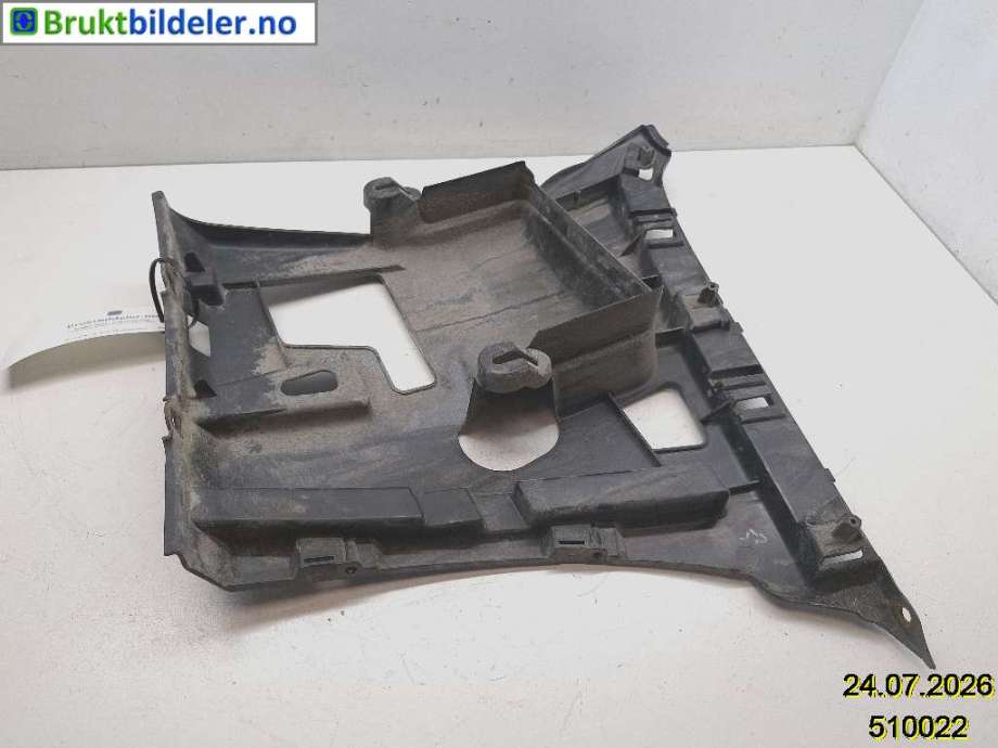 Diverse deler til BMW 3-Serie 2012-2018 (F30/F31/F34) (F30/F31/F34) (BMW|51 12 7 256 923|)
