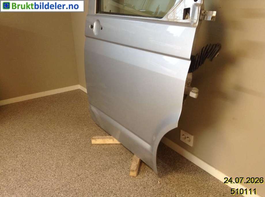 Dør høyre 2dørs til VW Transporter / Caravelle 2009-2015 (Fase 2) (T5) (T5) (VOLKSWAGEN|7E5 831 056 E||7LA 831 056 C)