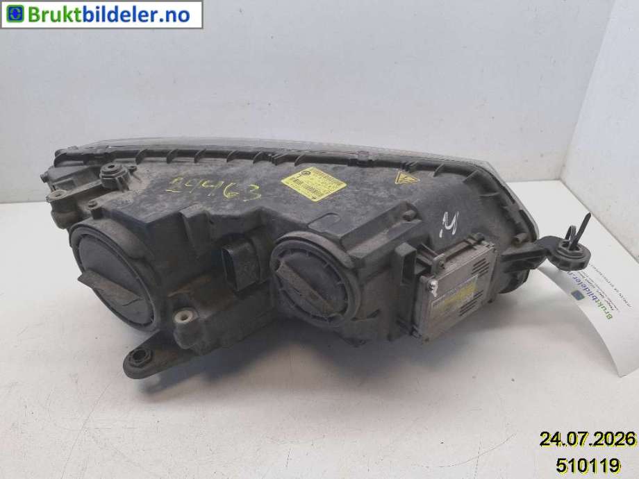 Frontlykt venstre xenon til Škoda Octavia 2013-2016 (Type III, Fase 1)  (SKODA|5E1 941 015 B|0 301 272 283 00|)