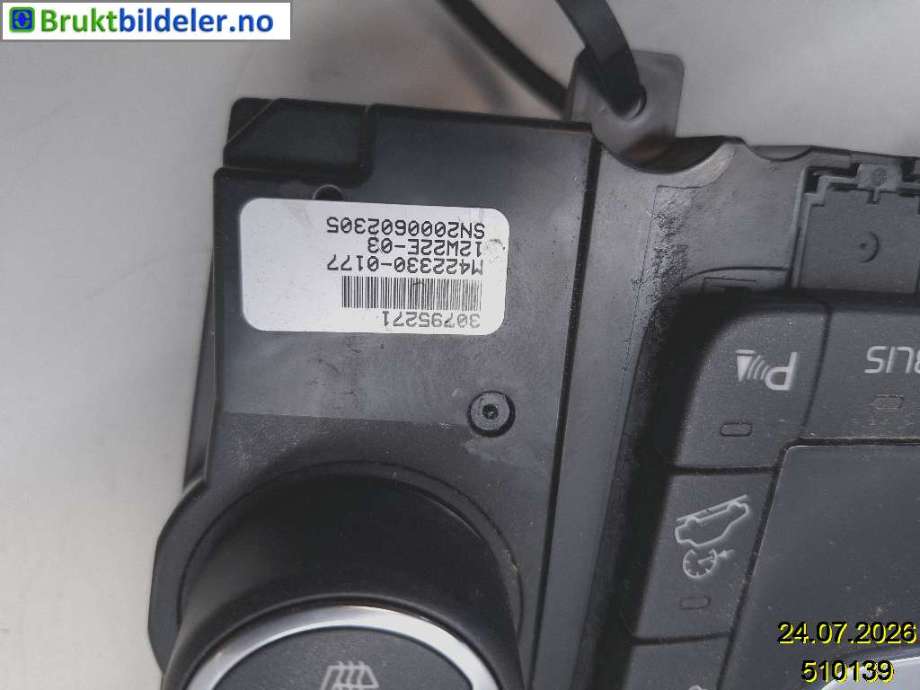Varmeapparat betjening til Volvo XC70 2008-2013 (Type II, Fase 1) (VOLVO|30795271|M422330-0177|)