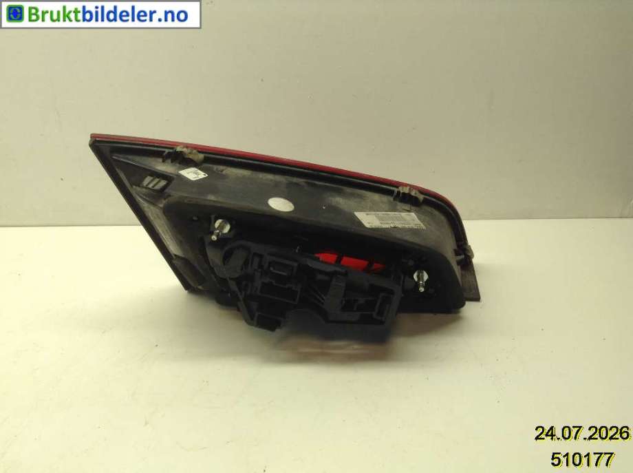 Baklykt høyre indre til Audi A3 2012-2016 (Type III, Fase 1)  (AUDI|8V4 945 094 A|)