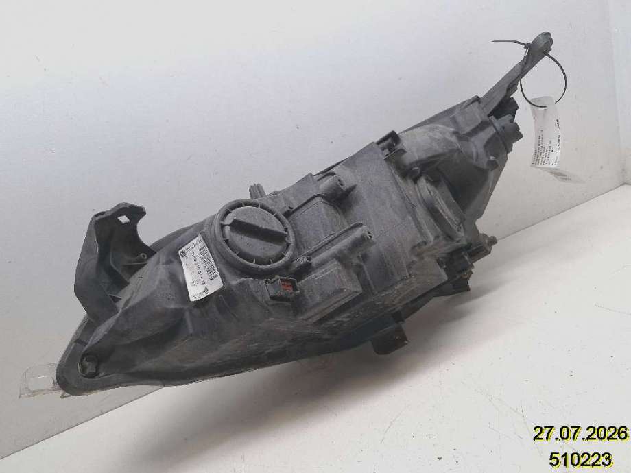 Frontlykt høyre halogen til Opel Astra J 2010-2015  (OPEL|13253647|1EG 010 011-02|)