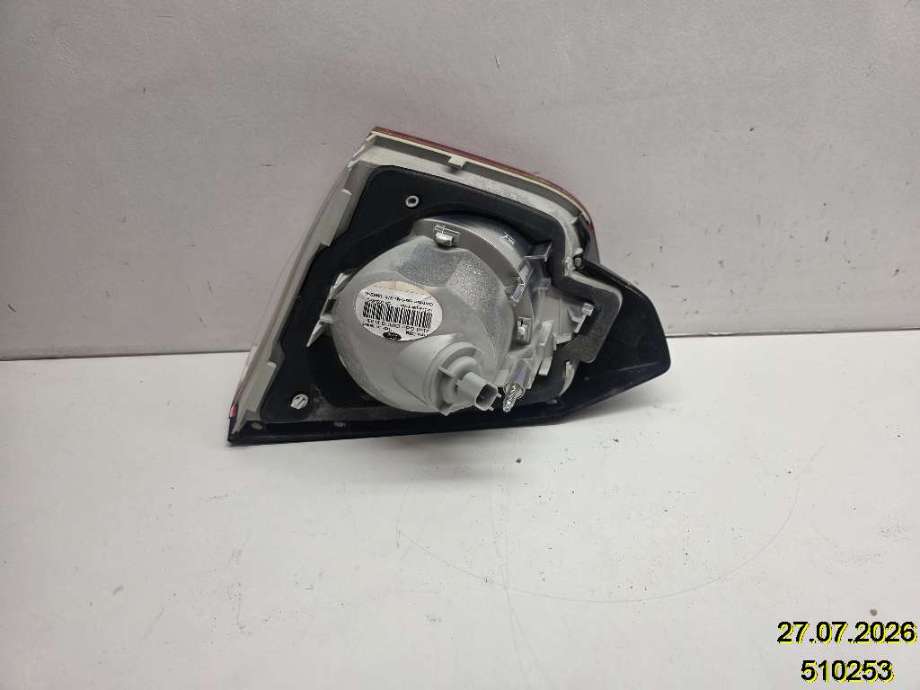Baklykt venstre indre til Ford Kuga 2008-2012 (Type I) (FORD|8V41-13A603-AD|)