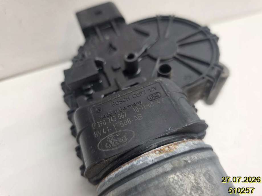 Viskermotor frontrute til Ford Kuga 2008-2012 (Type I) (FORD|8V41-17508-AB|0 390 243 067|)