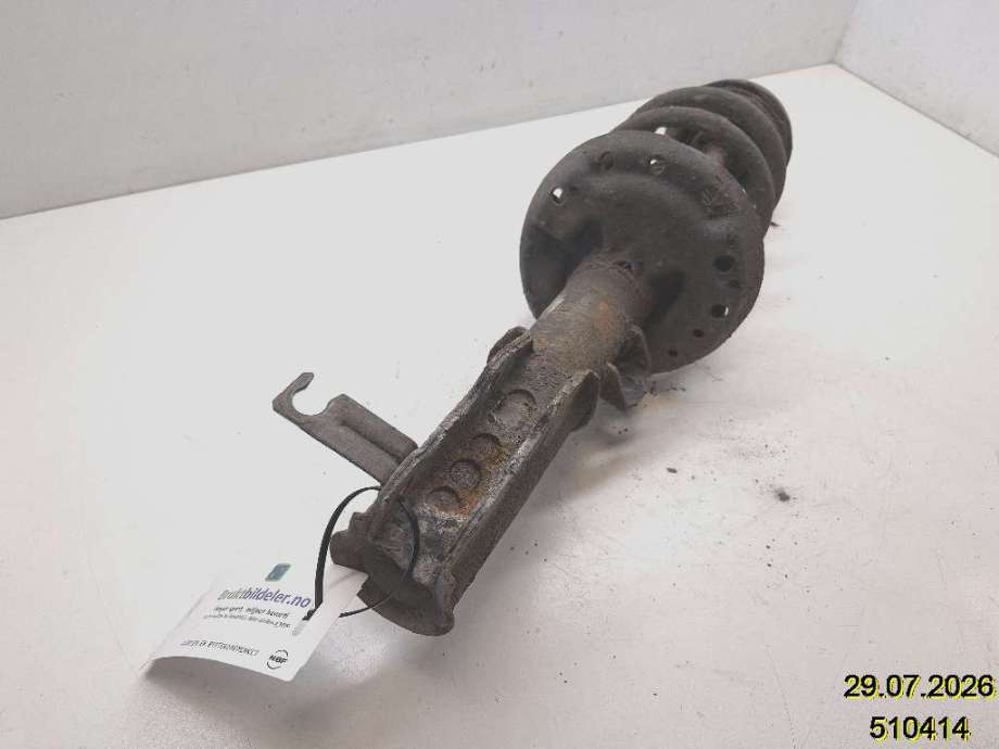 Fjærbein venstre foran til Opel Insignia A, 2009-2014  (OPEL|13347475)