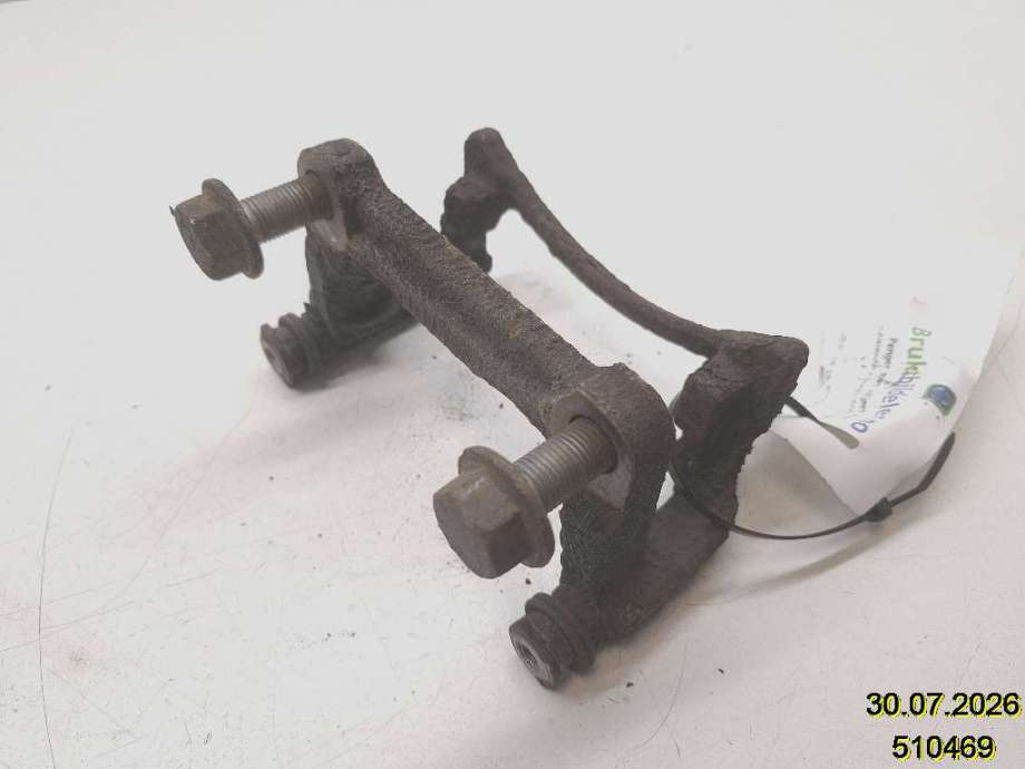 Bremsecaliper brakett til VW Transporter / Caravelle, 2009-2015 (Fase 2) (T5) (T5) (VOLKSWAGEN|7H0 615 425 A)