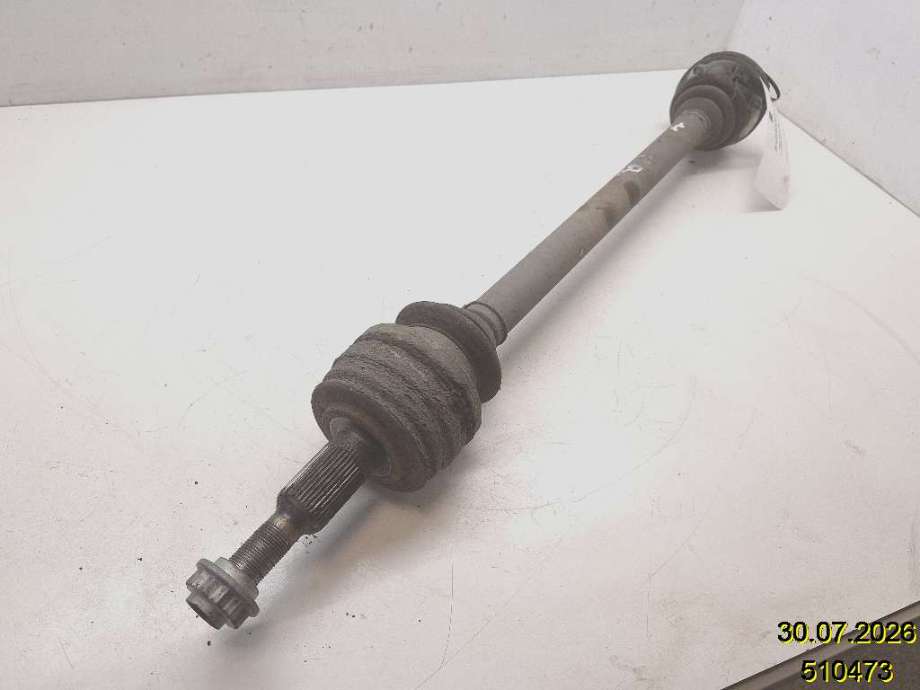 Drivaksel høyre bak til VW Transporter / Caravelle 2009-2015 (Fase 2) (T5) (T5) (VOLKSWAGEN|7E0 501 202|)