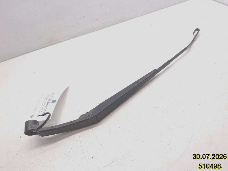 Viskerarmer frontrute til Mitsubishi ASX 2010-2019 (MITSUBISHI|8250A171|7349|)
