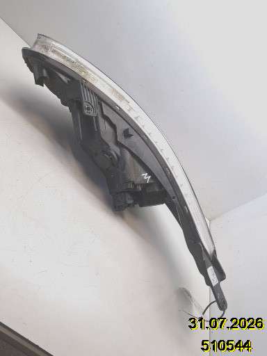 Frontlykt høyre halogen til Hyundai i20 2015-2020 (Type II)  (HYUNDAI|92102C8200|)