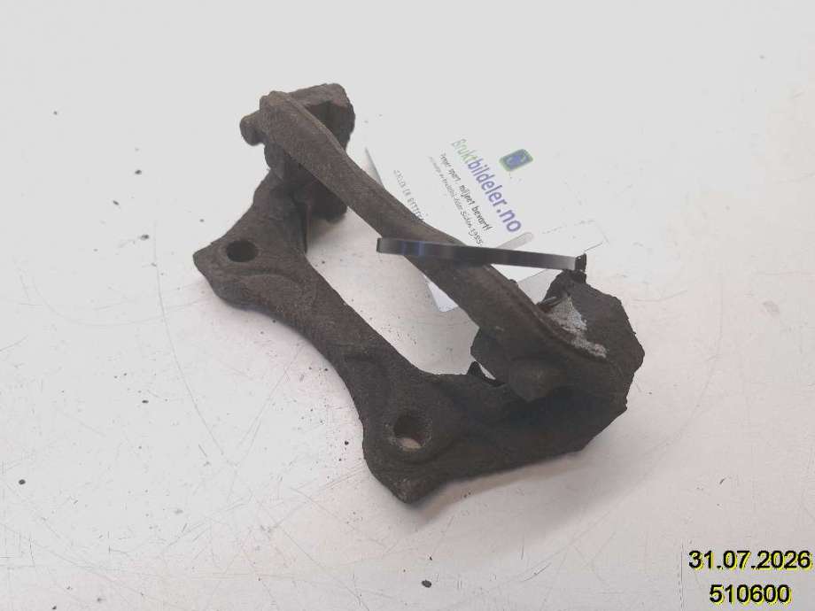 Bremsecaliper brakett til Mercedes Vito 2014-->> (W447) (W447) (MERCEDES|A 447 420 03 15|)