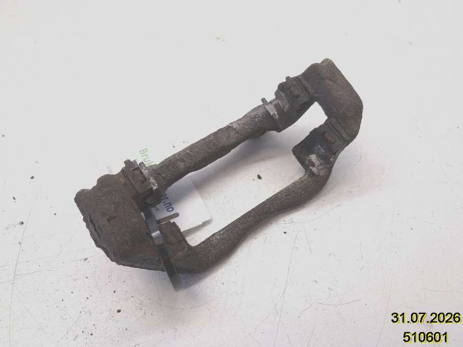 Bremsecaliper brakett til Mercedes Vito 2014-->> (W447) (W447) (MERCEDES|A 447 420 03 15|)