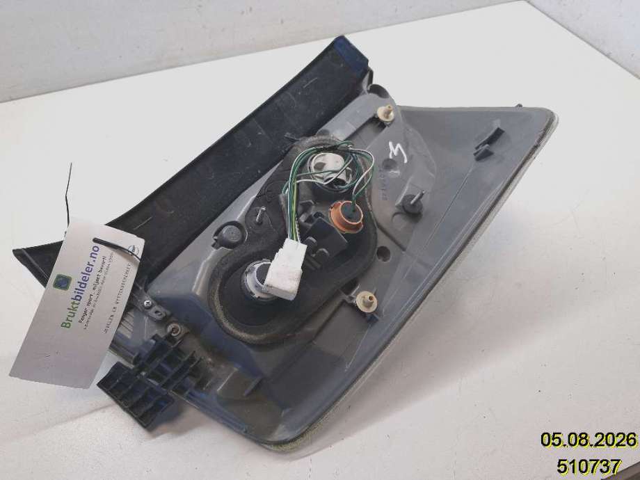 Baklykt venstre til Toyota Prius 2009-2016 (Type III) (COMBI) (COMBI) (TOYOTA|8156147131|)