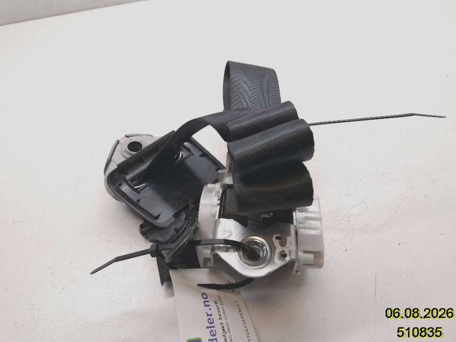 Sikkerhetsbelte bak høyre til VW Transporter / Caravelle, 2009-2015 (Fase 2) (T5) (T5) (VOLKSWAGEN|7H9 857 816 K)